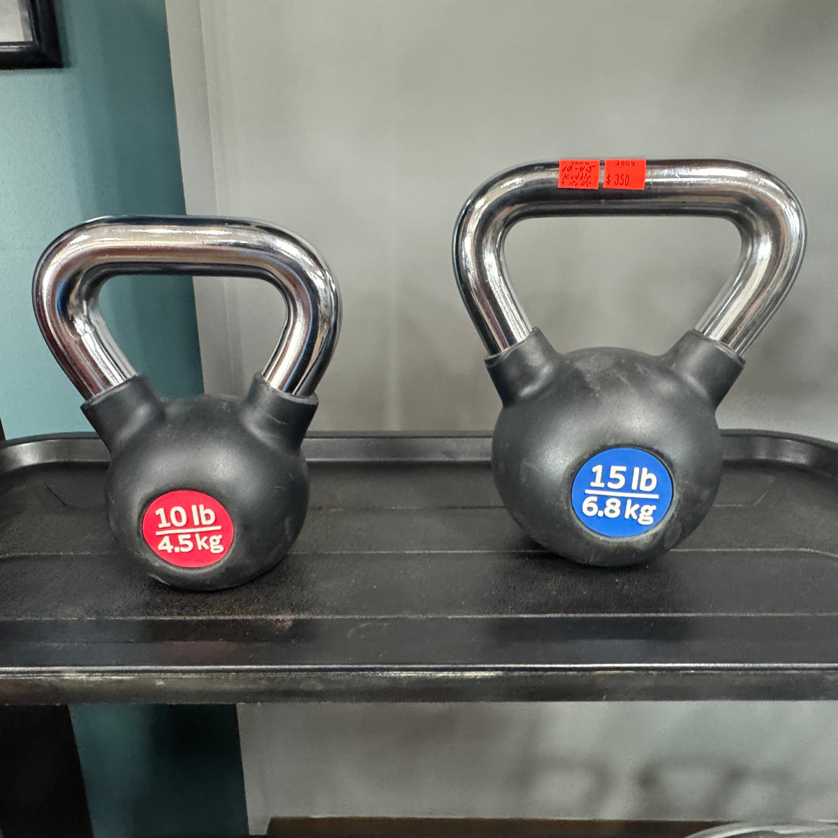 Pre-owned 10-45lb Kettlebell 8 Piece Set