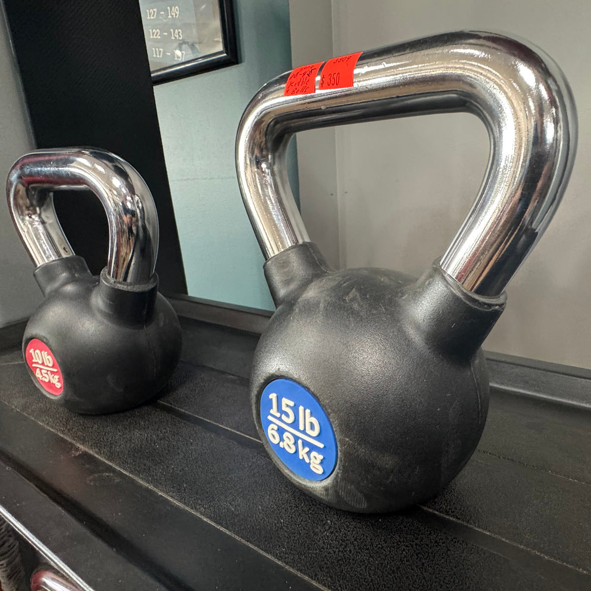 Pre-owned 10-45lb Kettlebell 8 Piece Set