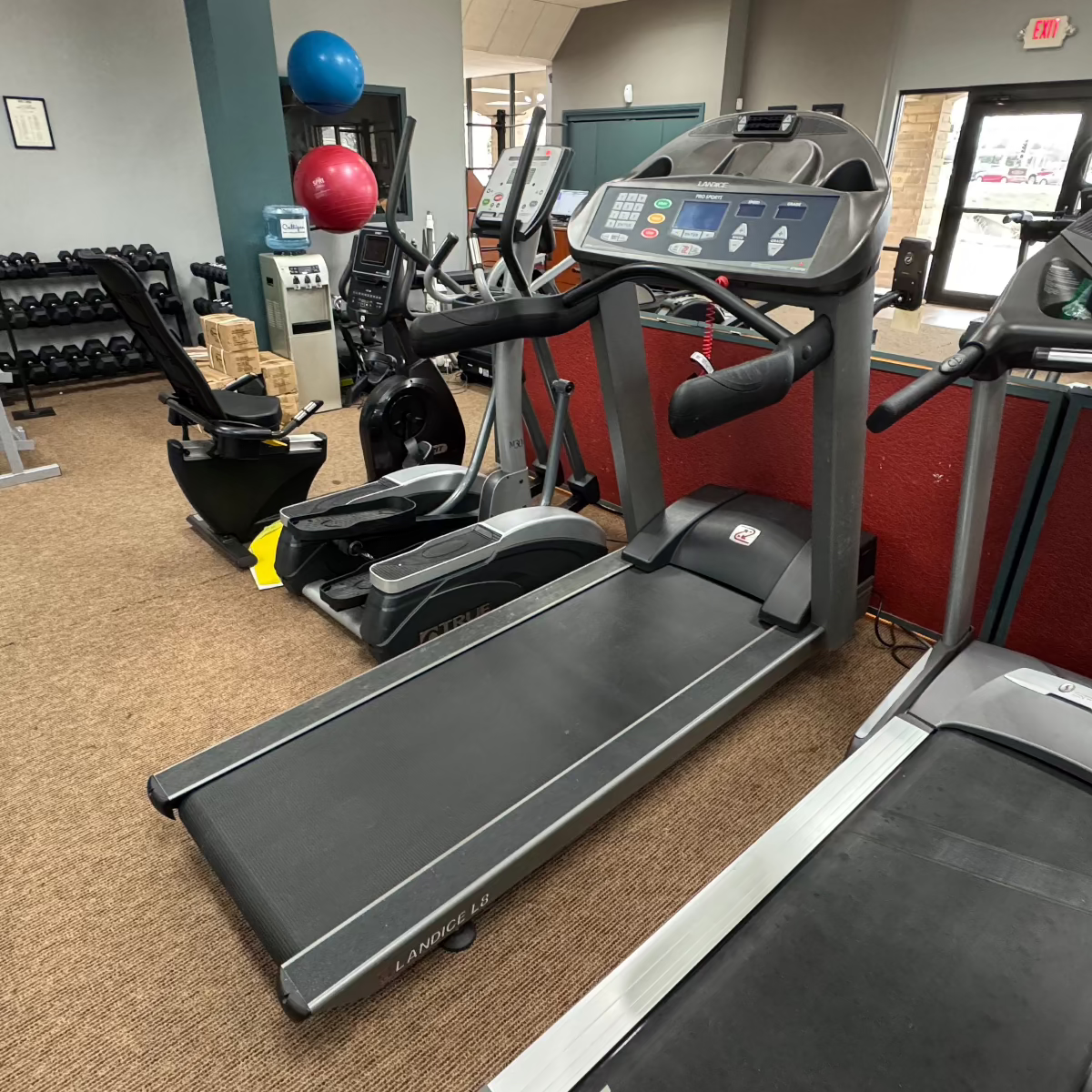 Pre-Owned Landice L8 Treadmill