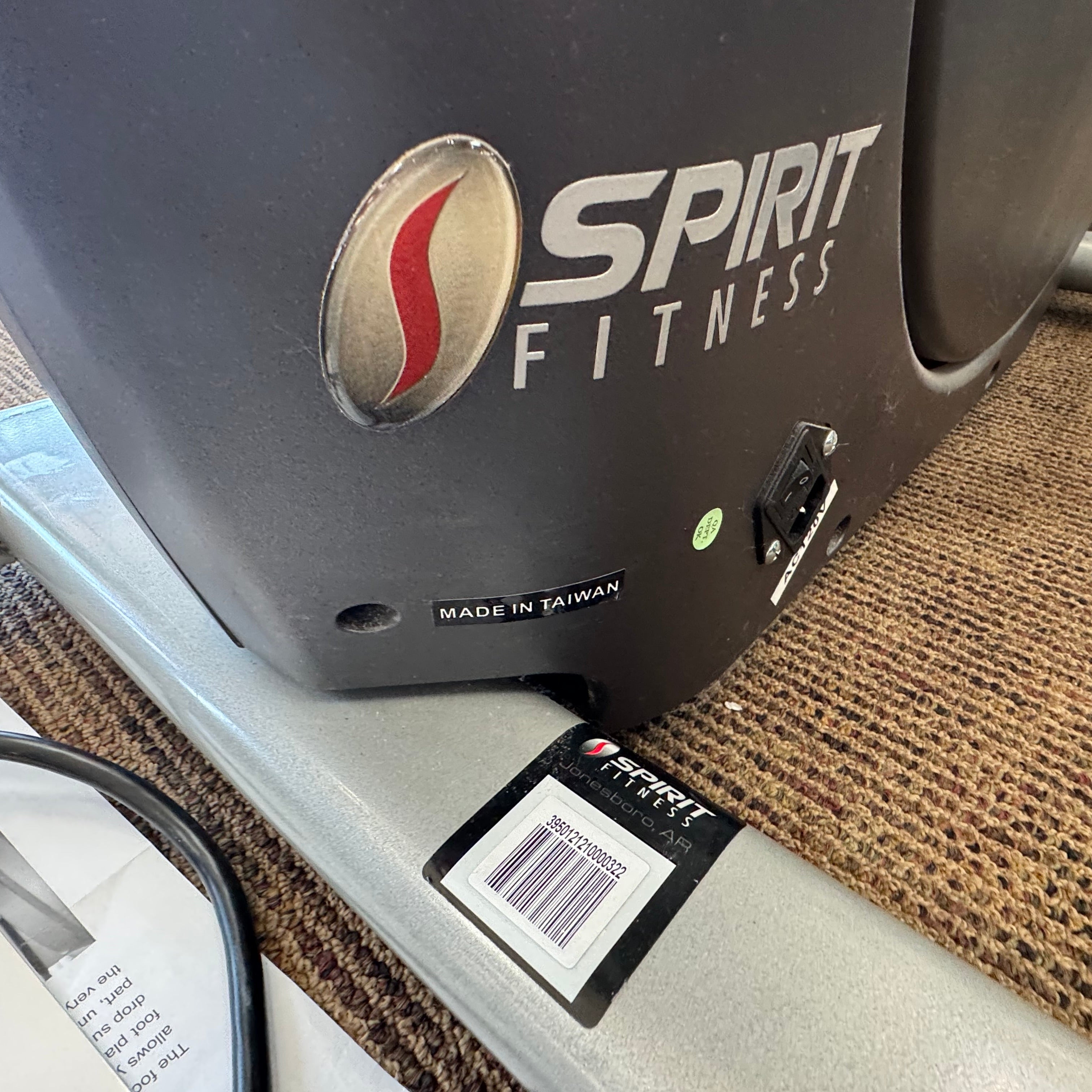 Pre-owned Spirit XE395 Elliptical Trainer with Incline