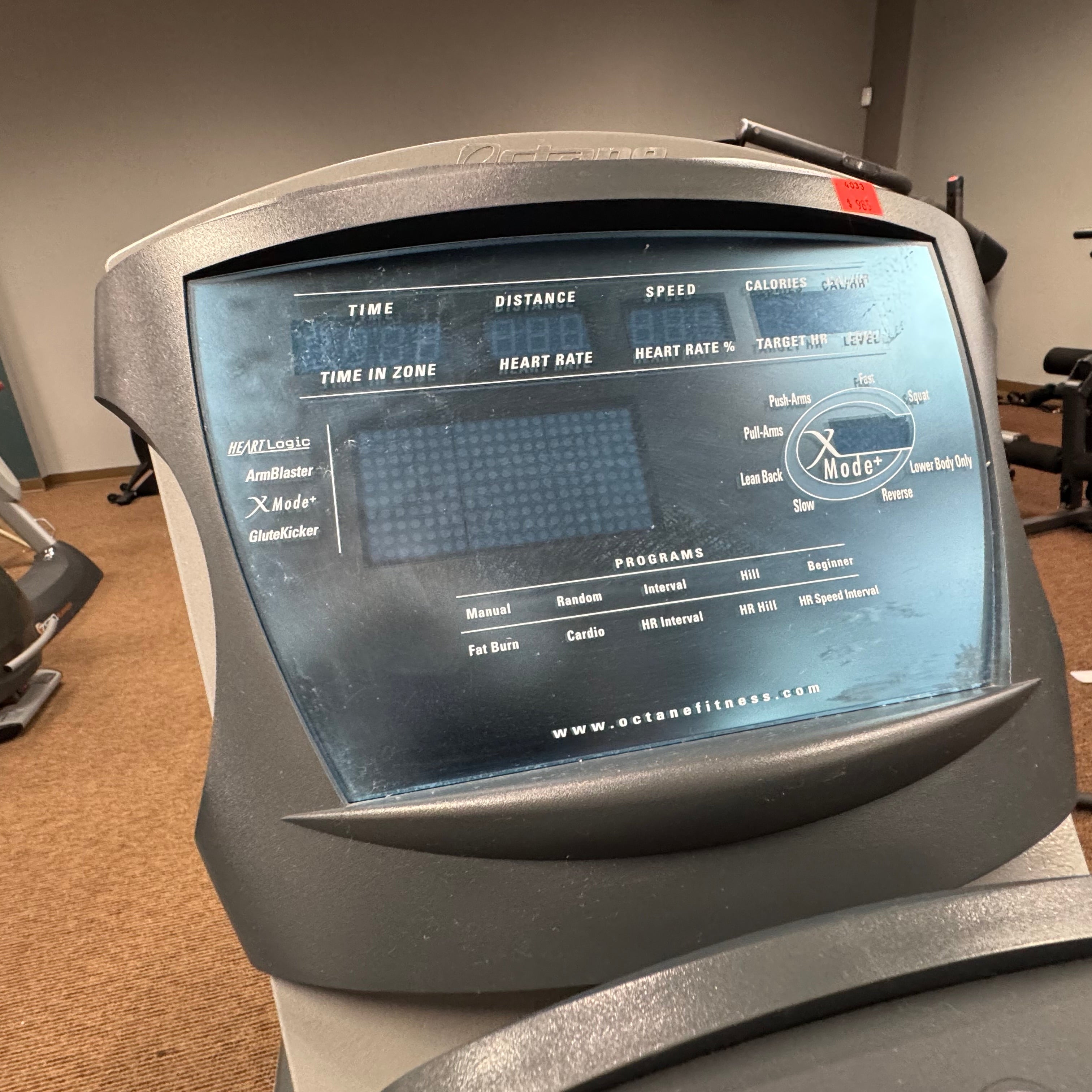 Pre-owned Octane Q37e Ellipitical Trainer