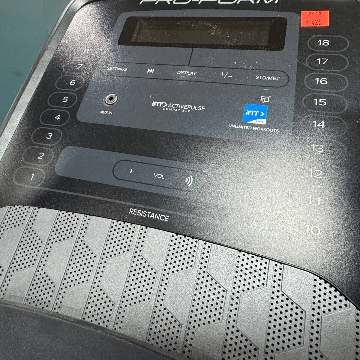 Pre-owned Proform Carbon El Elliptical Trainer