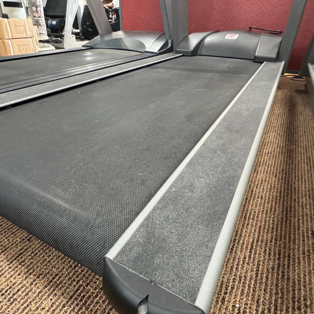 Pre-Owned Landice L8 Treadmill