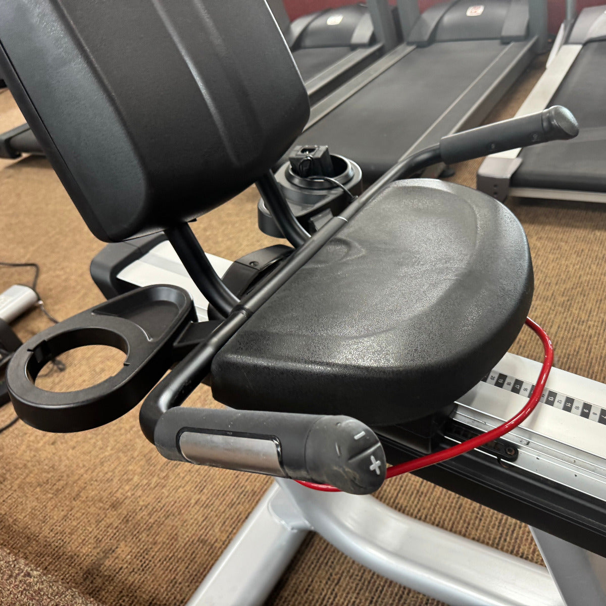 Pre-owned Life Fitness Life Cycle INRDE Recumbent Bike