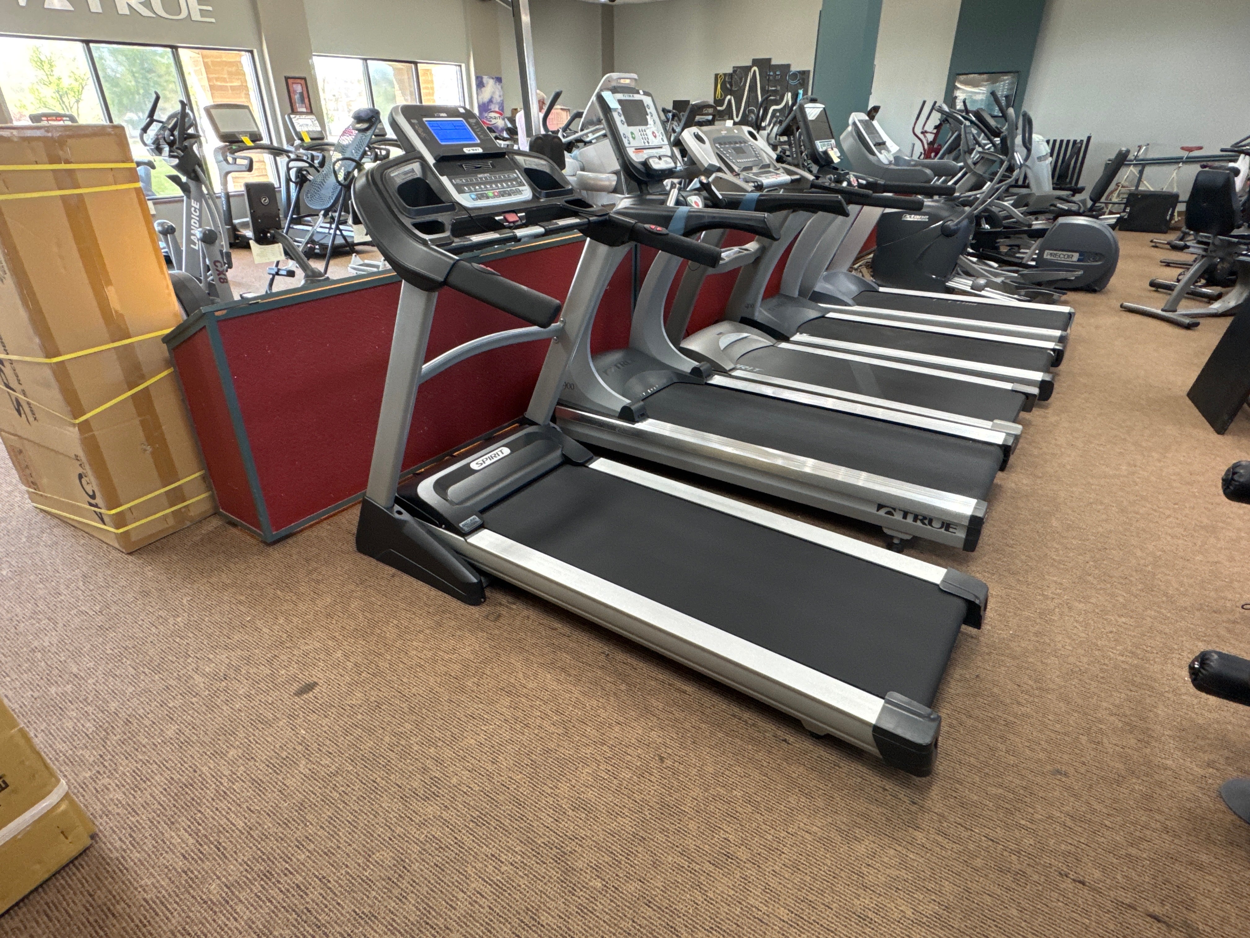 Pre-Owned Spirit XT385 Treadmill