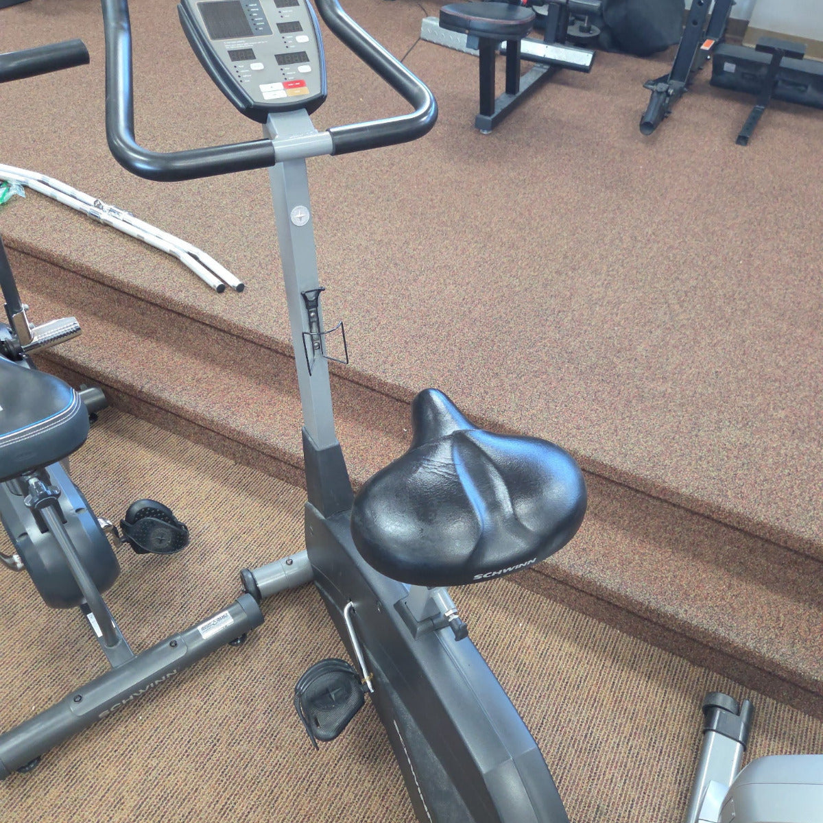 Pre-owned Schwinn 120P Upright Bike