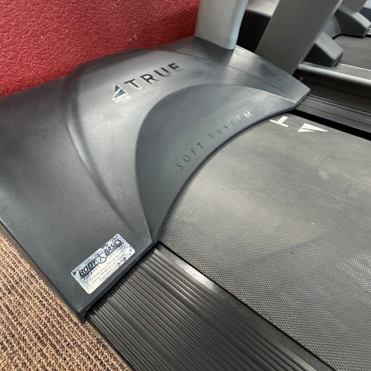 Pre-Owned True TC400 Commercial Treadmill