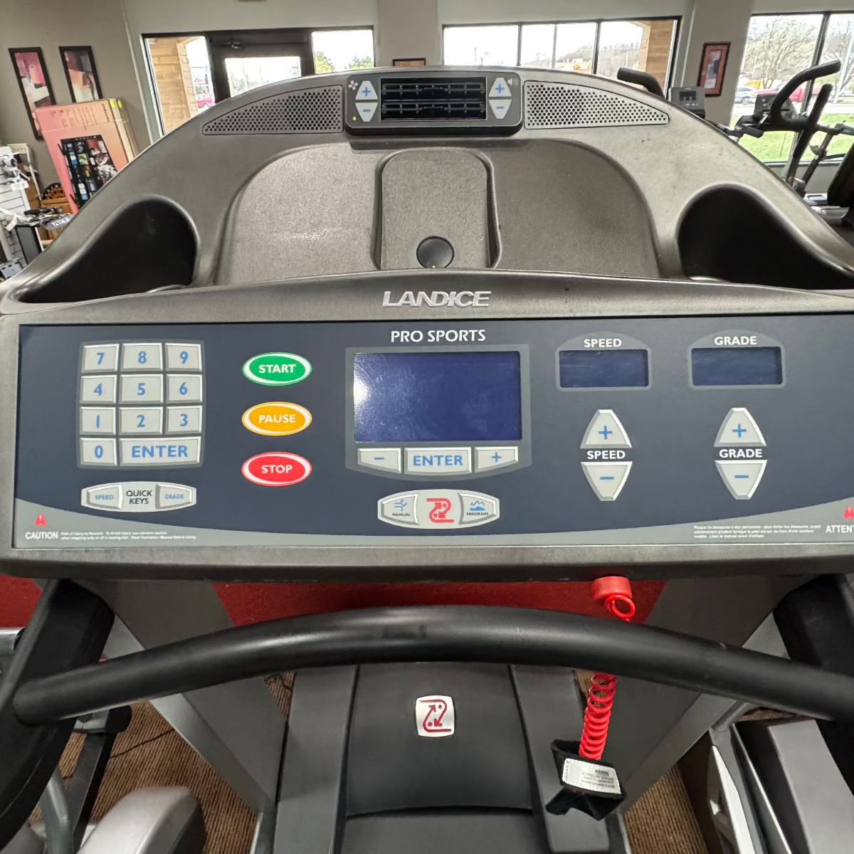 Pre-Owned Landice L8 Treadmill