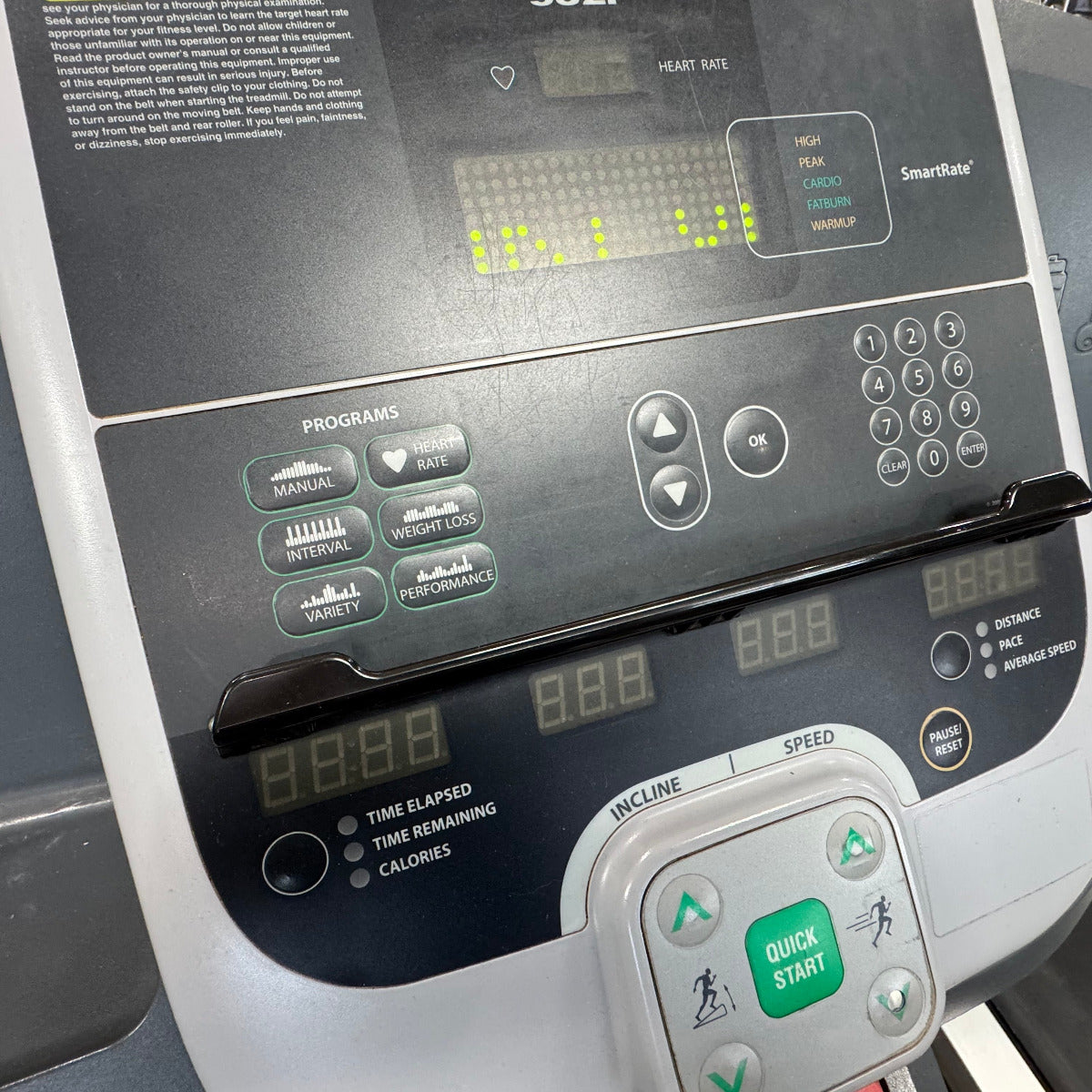 Pre-Owned Precore 932i Treadmill