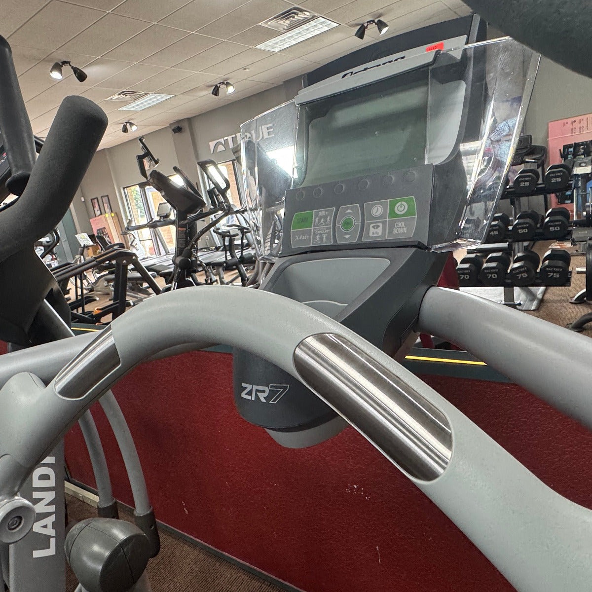 Pre-owned Octane Fitness Zero Runner ZR7