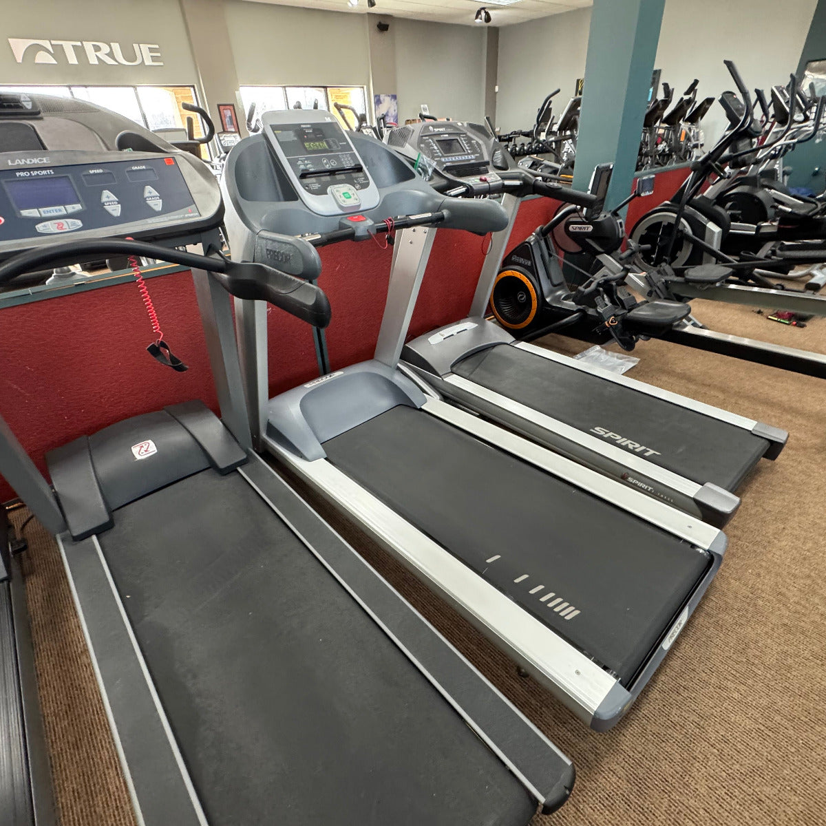 Pre-Owned Precore 932i Treadmill